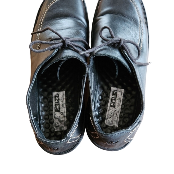 Black Leather Women's Shoes - Picture 7 of 8